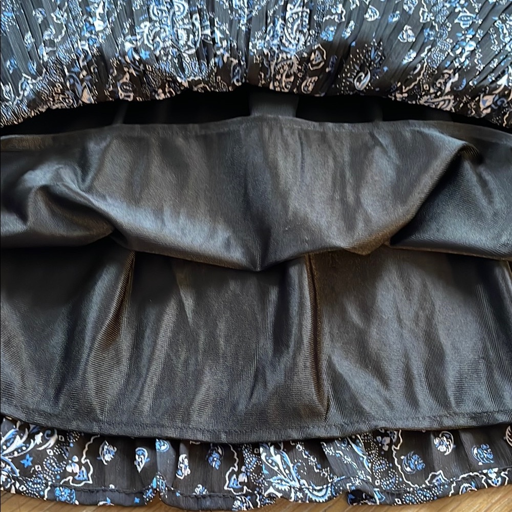 American Rag Blue Paisley Skirt - Picture 5 of 7